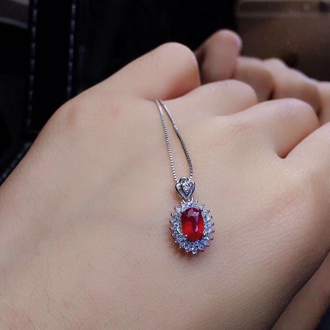 BoldlyBeautiful - Burmese Ruby Set Crystals Clean And Good Color Jewelry