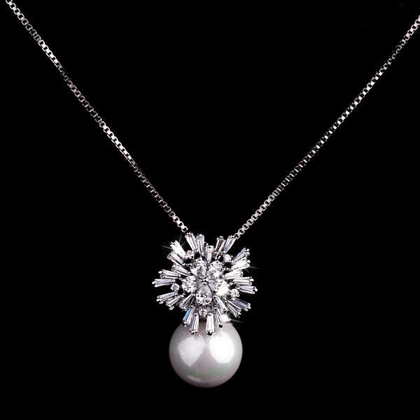 BoldlyBeautiful - Pearl Zircon Necklace