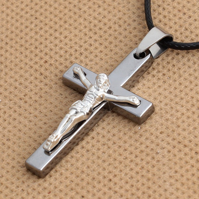 BoldlyBeautiful - Classic Jesus Cross Pendant Necklace