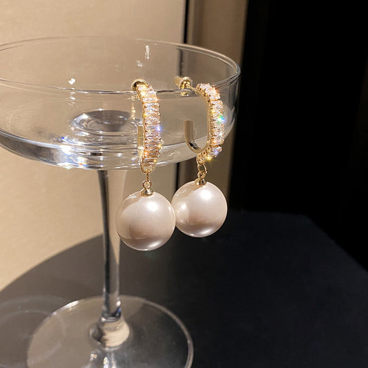 BoldlyBeautiful - New Fashion Korean Oversized White Pearl Drop Earrings