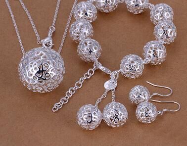 BoldlyBeautiful - Exquisite Jewelry Silver-plated Three-dimensional Ball Pendant