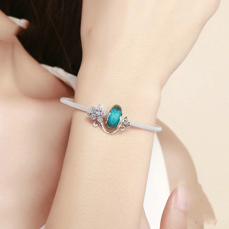 BoldlyBeautiful - Sterling Silver Daisy Flower Bracelet