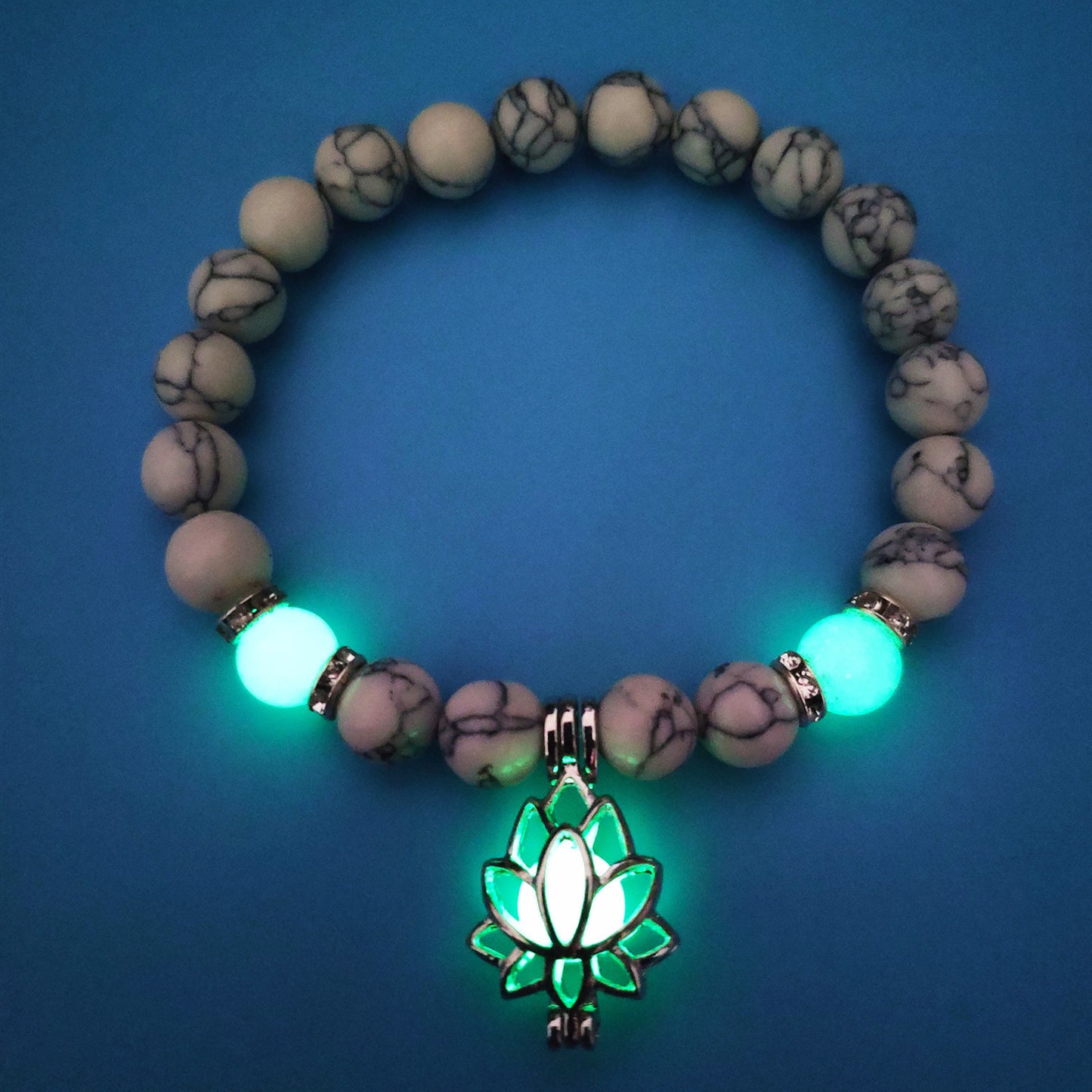 BoldlyBeautiful - Luminous Lotus Yoga Bracelet 2025