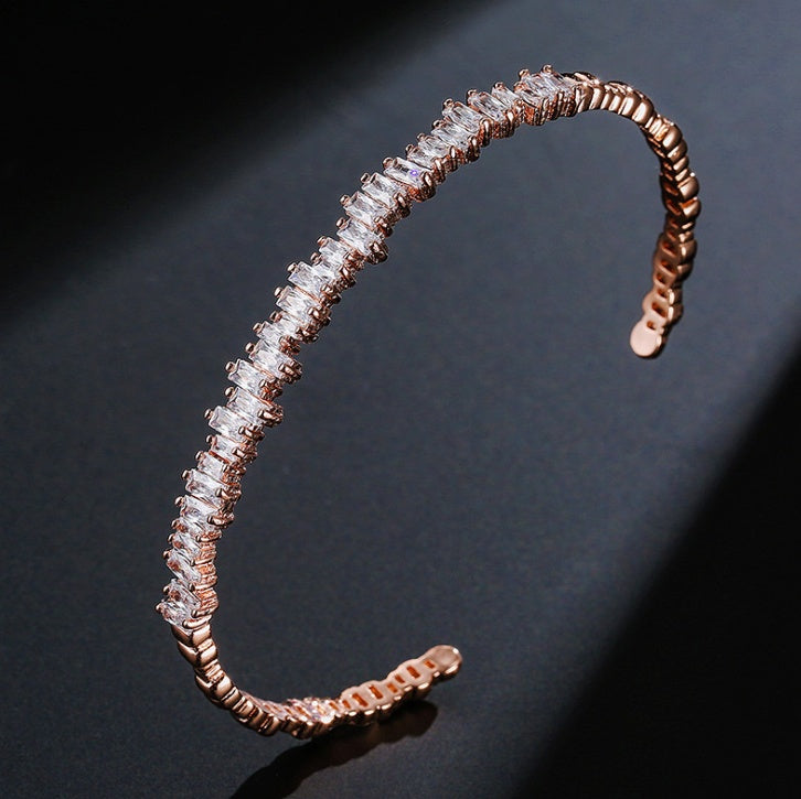 BoldlyBeautiful - Light Luxury Micro-inlaid Zircon Bracelet Fashion Jewelry