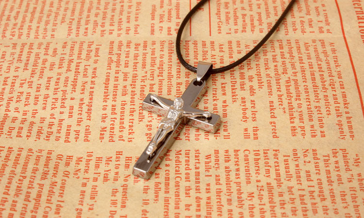 BoldlyBeautiful - Classic Jesus Cross Pendant Necklace