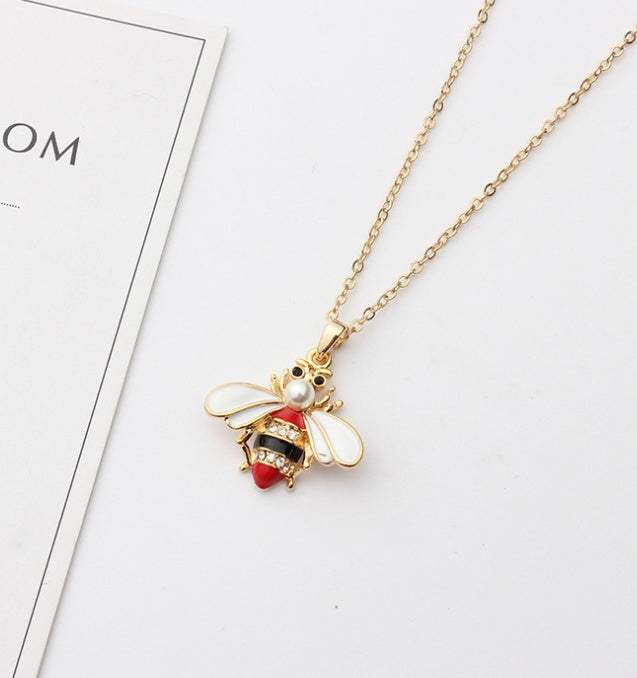 BoldlyBeautiful - Summer Lady Cartoon Bee Pendant Necklace