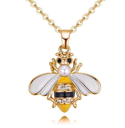 BoldlyBeautiful - Summer Lady Cartoon Bee Pendant Necklace