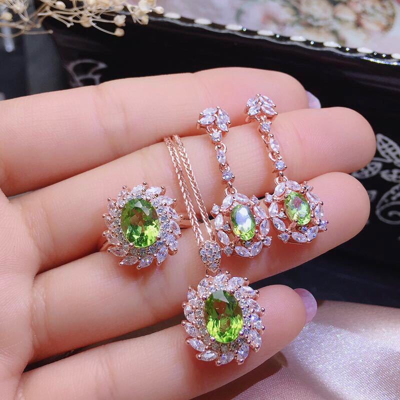 BoldlyBeautiful - S925 Silver Gilded Peridot Jewelry Set