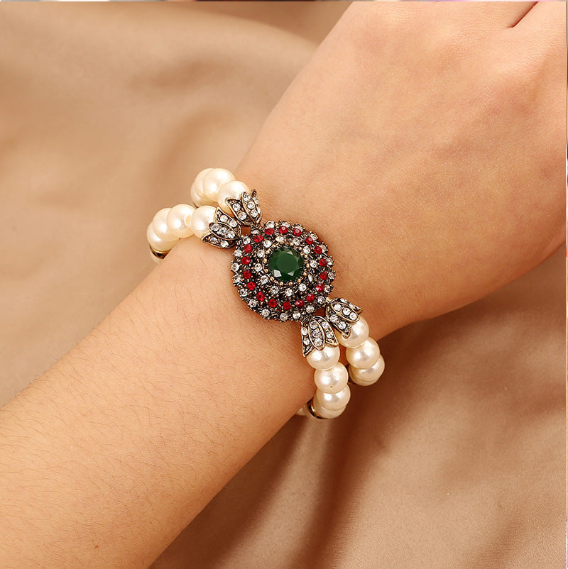 BoldlyBeautiful - Luxury Pearl Bracelet For Women