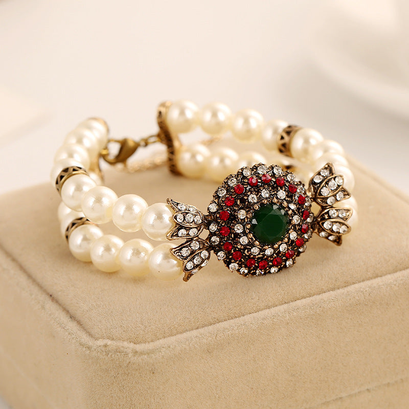 BoldlyBeautiful - Luxury Pearl Bracelet For Women