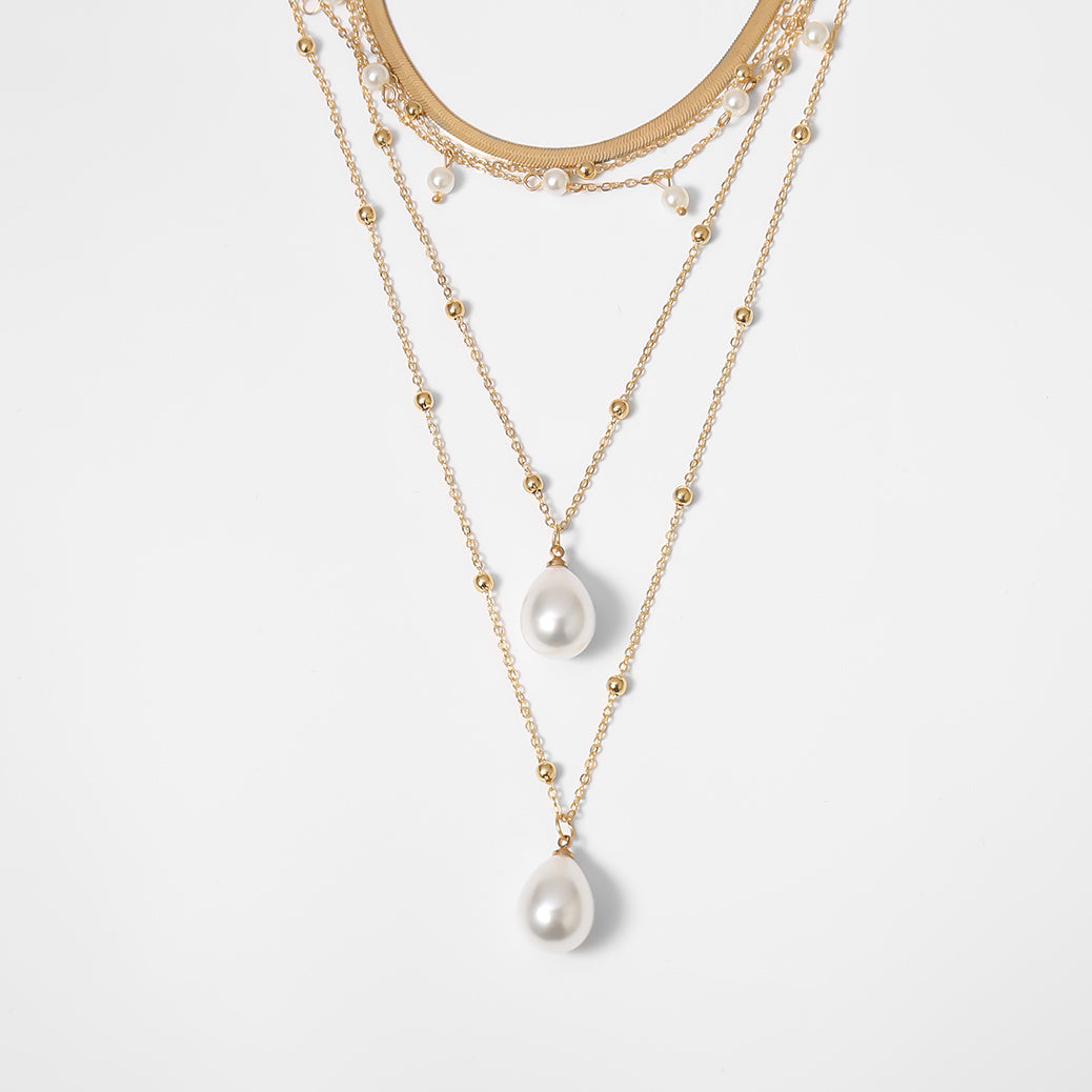 BoldlyBeautiful - Multi-Element Pearl Necklace