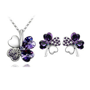 BoldlyBeautiful - Four-Leaf Clover Necklace and Earrings