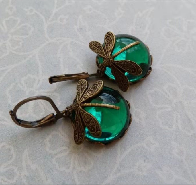 BoldlyBeautiful - Fashion Retro Small Dragonfly Pattern Earrings