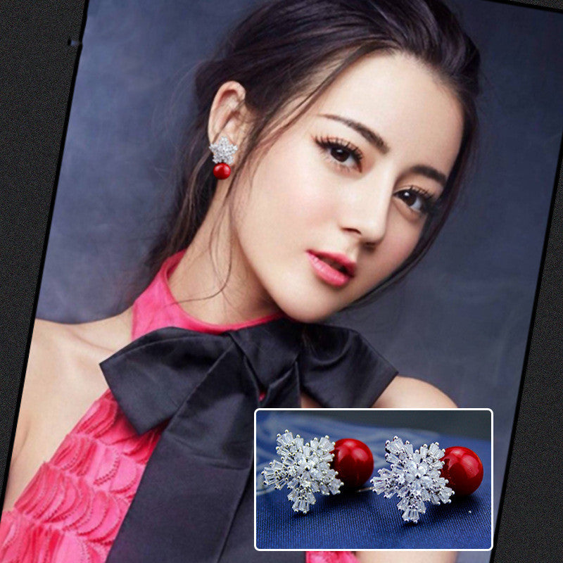 BoldlyBeautiful - Elegant Snow Pearl Earrings