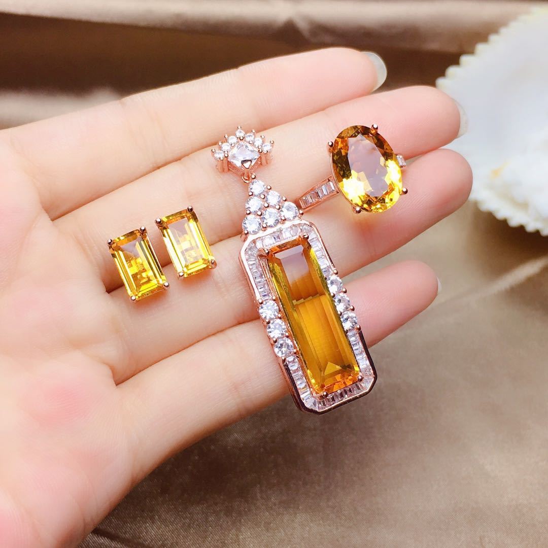 BoldlyBeautiful - Citrine Suit Female Crystal Clean Sparkle