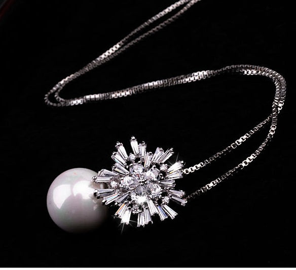 BoldlyBeautiful - Pearl Zircon Necklace