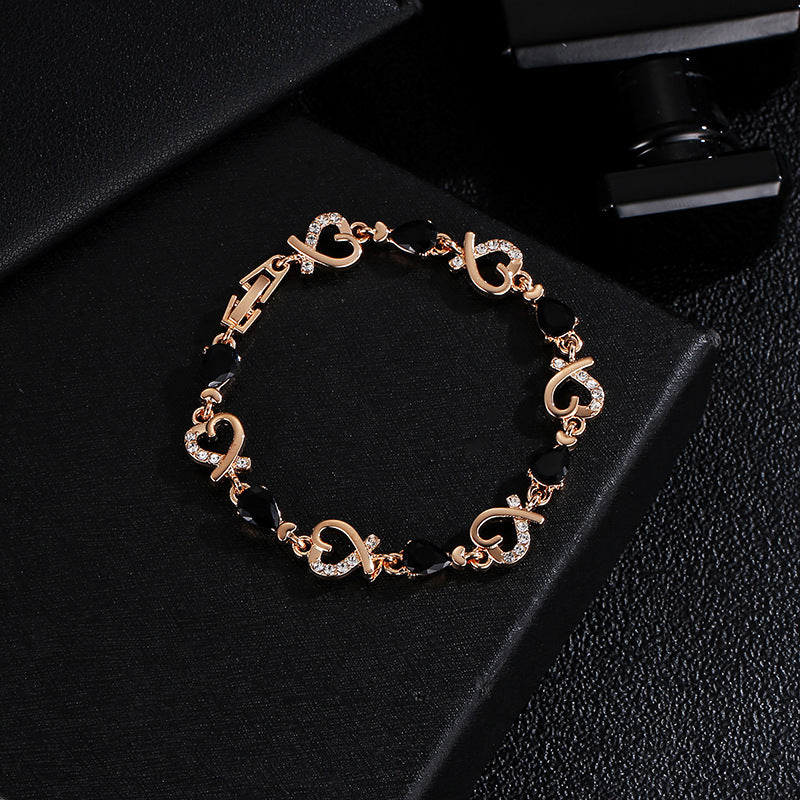 BoldlyBeautiful - Rhinestones Heart-shaped Love Bracelet