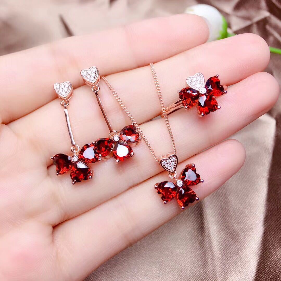 BoldlyBeautiful - Pigeon Blood Ruby Jewelry Set 2025