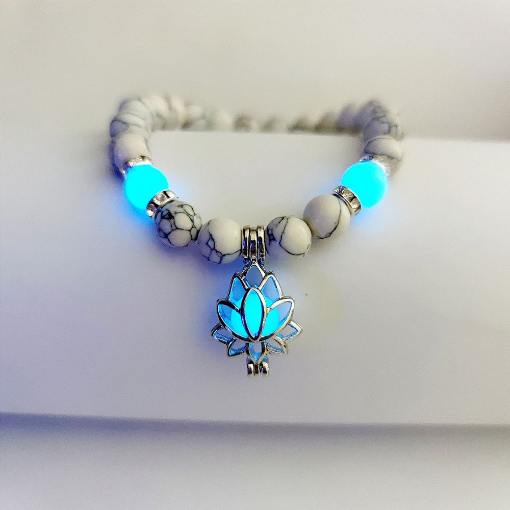 BoldlyBeautiful - Luminous Lotus Yoga Bracelet 2025