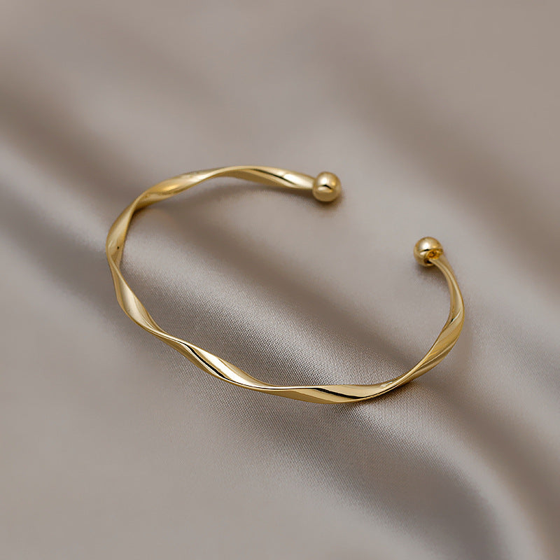 BoldlyBeautiful - Ins Tide Twisted Simple Fashion Bracelet