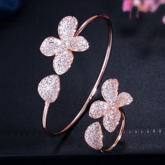 BoldlyBeautiful - Adjustable Flower Bracelet And Ring | 2025